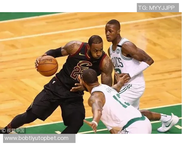 老詹连续两场逆转局势41岁依然强势贡献3088表现令人惊叹